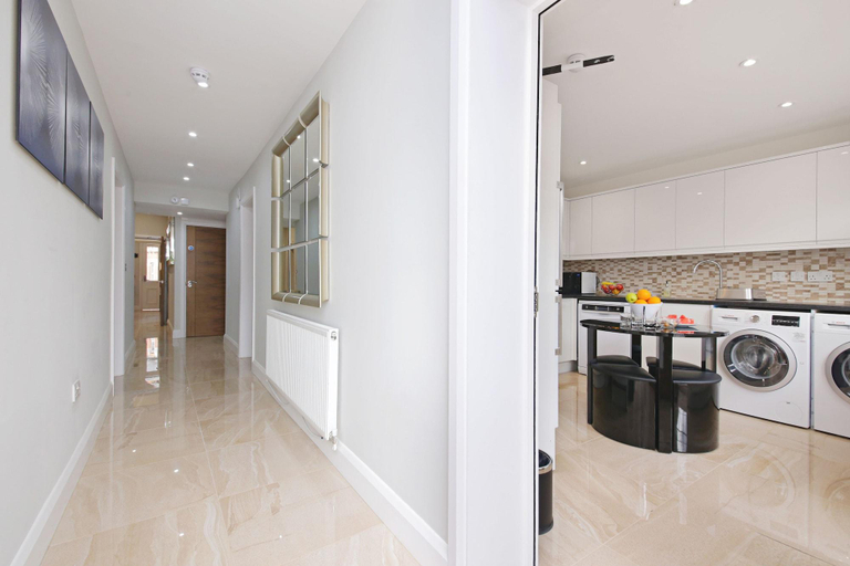 Public Area 2, Imperial Guest House, London