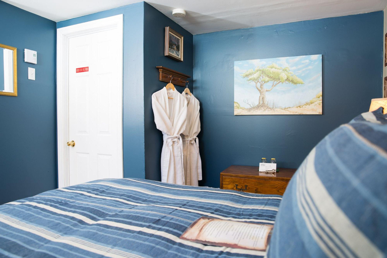 Bedroom 4, Maison des Jardins B&B, Montréal