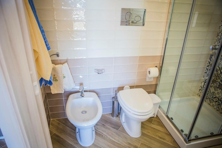 Bathroom 4, B&B Le Notti di Morfeo, Agrigento