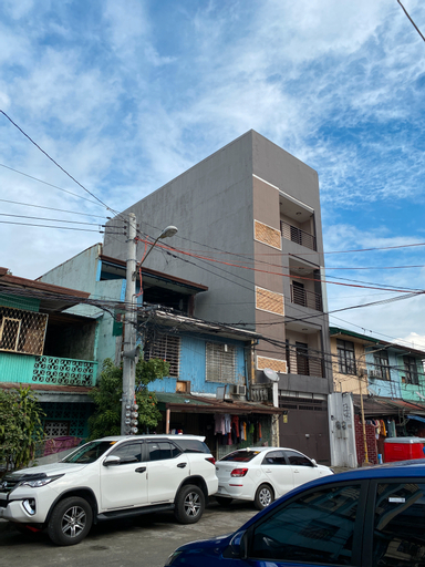 OYO 766 Ichehan Apartments, Manila
