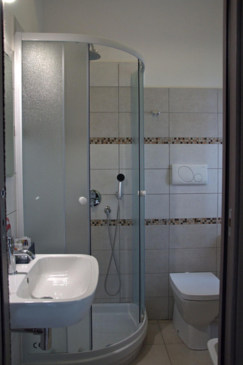 Bathroom 5, Movie Home B&B, Rome