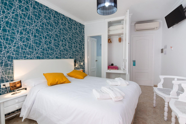 Bedroom 3, Hostal Luna De Nerja, Málaga