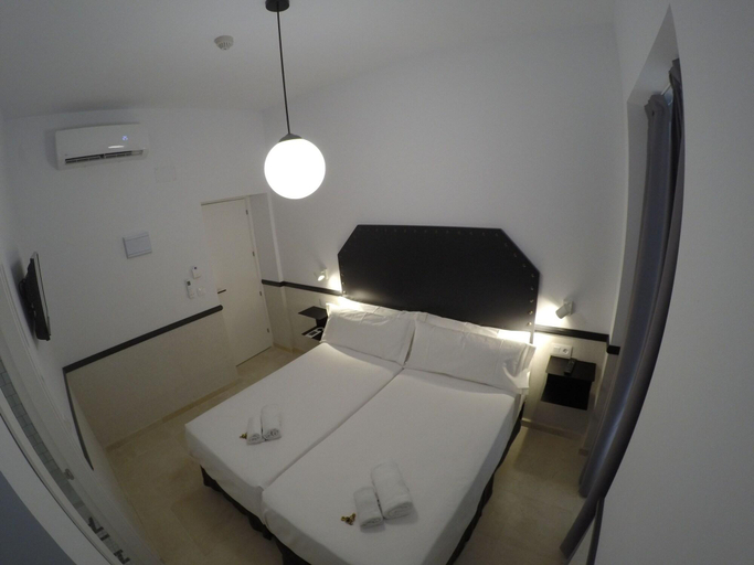 Bathroom 4, Hostal Hom Museo, Sevilla