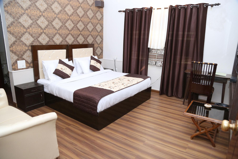 Bedroom 3, Pacific Inn Suryansh Hotel, Gurgaon