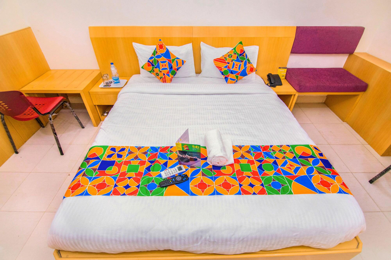 Bedroom 3, FabHotel Picnic Plaza Mylapore, Chennai