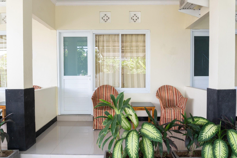 Public Area 2, Griya Cempaka Mas, Badung
