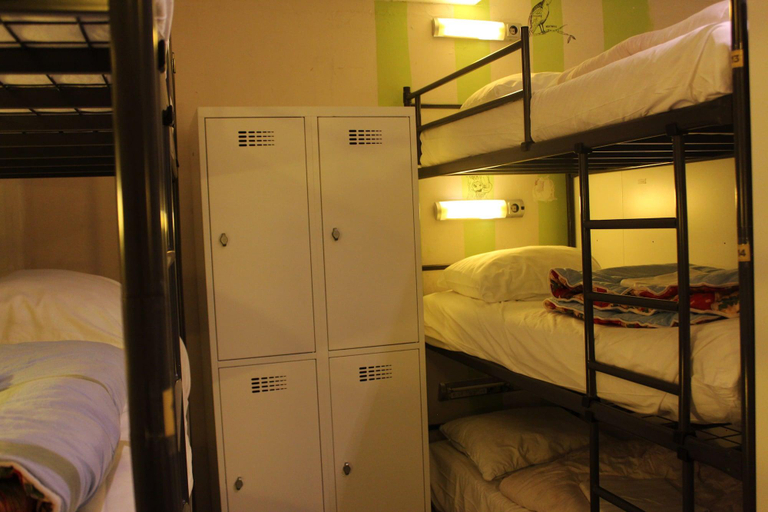 Bedroom 5, The Golden Stork - Hostel, The Hague