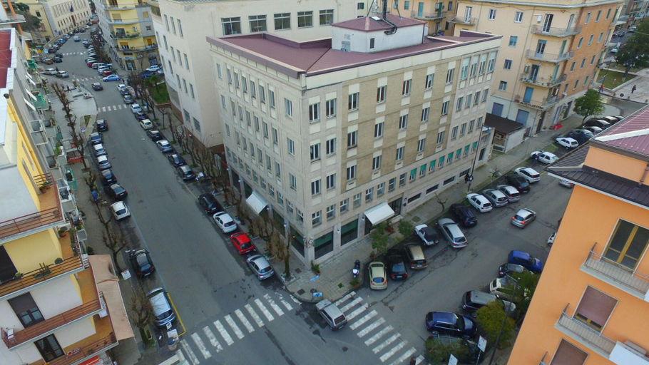 Exterior & Views 2, B&B Erifra' Piccolo Hotel, Cosenza