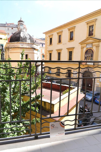 Bedroom 3, Santi e Saraceni, Salerno