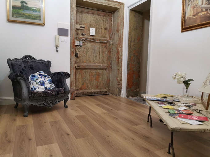 Public Area 3, Artisan Maison, Palermo