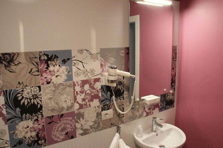 Bathroom 5, Locanda Al Volo Tor Bandena, Trieste