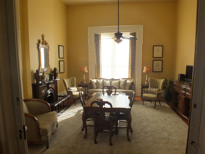Public Area 4, The Pepin Mansion Historic B&B, Floyd