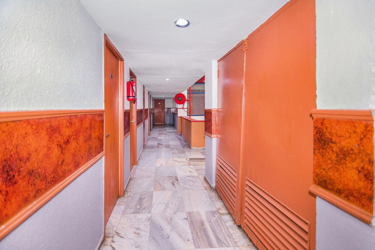 Public Area 2, FabHotel Picnic Plaza Mylapore, Chennai