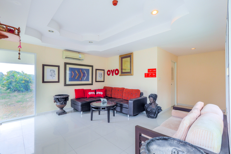 Public Area 4, OYO 926 Sydney Resort, Muang Suphanburi