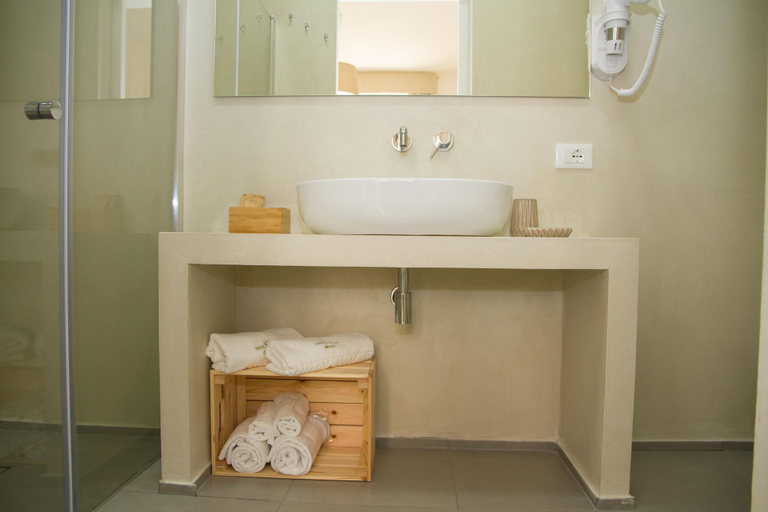 Bathroom 4, Dimora TerraNostra & Spa, Lecce