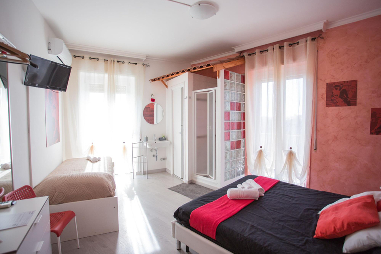 Bedroom 2, Movie Home B&B, Rome