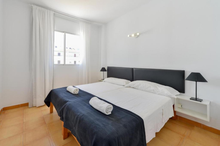 Bedroom 4, Apartamentos San Antonio Beach, Baleares