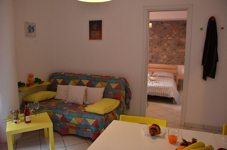Bedroom 3, Casa Aurora, Messina