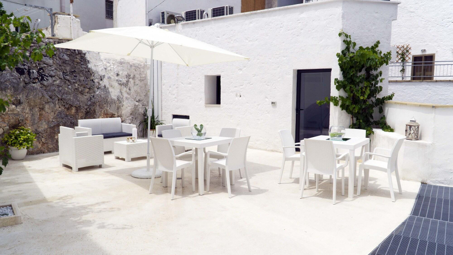 Exterior & Views 2, Welcome Ostuni b&b, Brindisi
