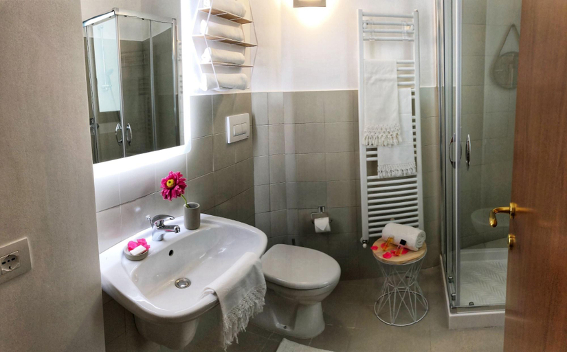 Bathroom, Welcome Ostuni b&b, Brindisi