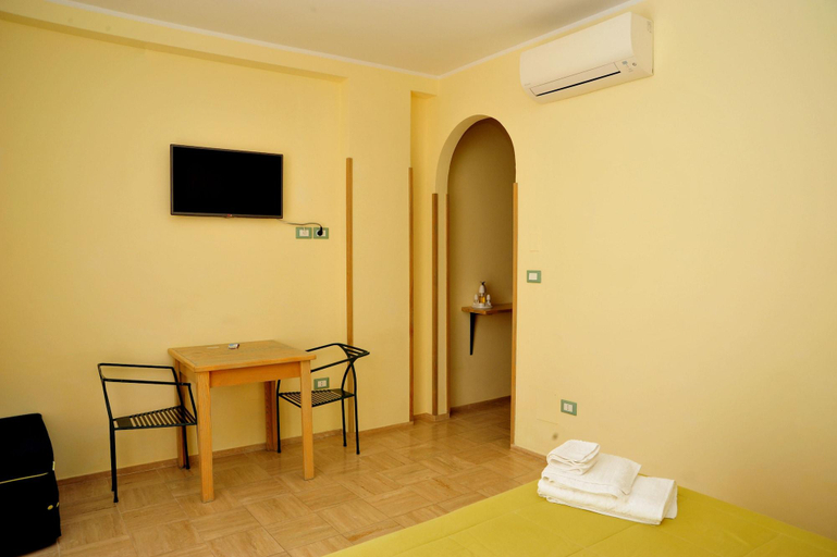 Bedroom 4, Camere Sulle Mura, Lecce
