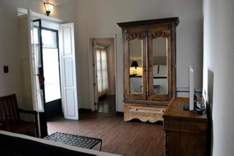 Bathroom, Casa De Los Olivos, Allende