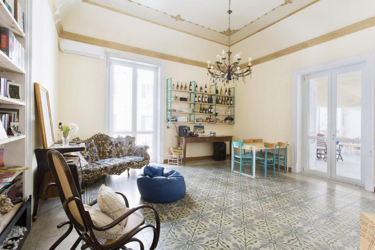 Public Area 3, Artisan Maison, Palermo
