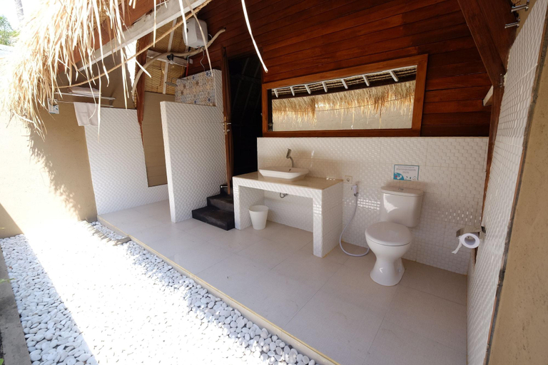 Bathroom 4, Paradesa Living, Lombok