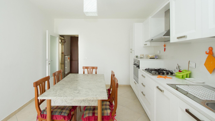 Others, La Casa di Gaetano e Vittoria, Ascoli Piceno