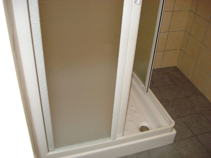 Bathroom 5, Iblea Paradise, Ragusa