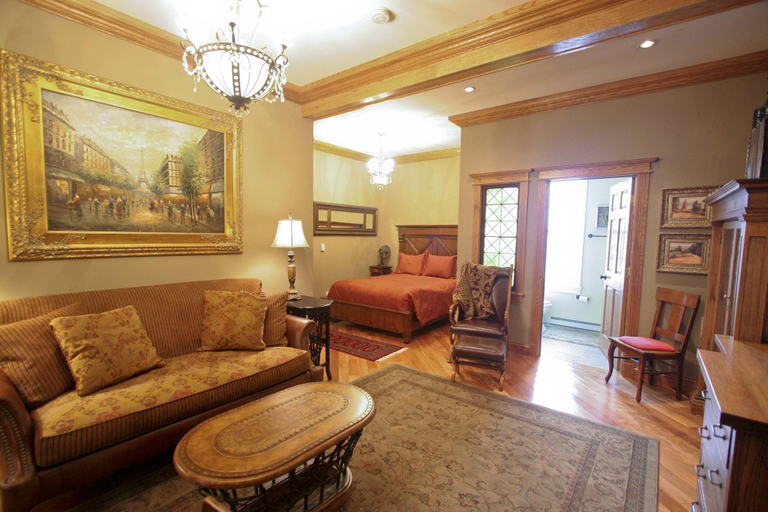 Public Area 2, Galena Inn, Jo Daviess