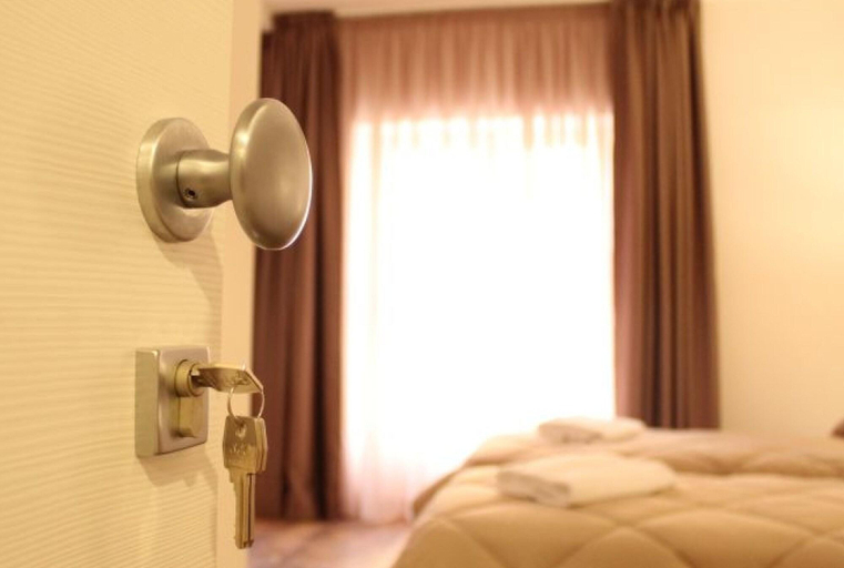 Bedroom 5, B&B Erifra' Piccolo Hotel, Cosenza