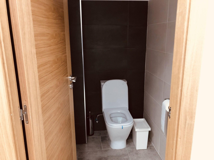Bathroom 4, Albergue SIXTOs no Caminho, A Coruña