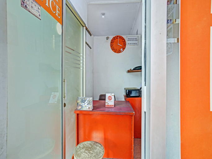 Bedroom 4, OYO 90415 Havana Orange Guest, Bandung
