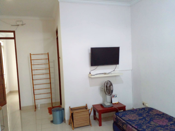 Exterior & Views 3, Ndalem Telu Guest House, Yogyakarta