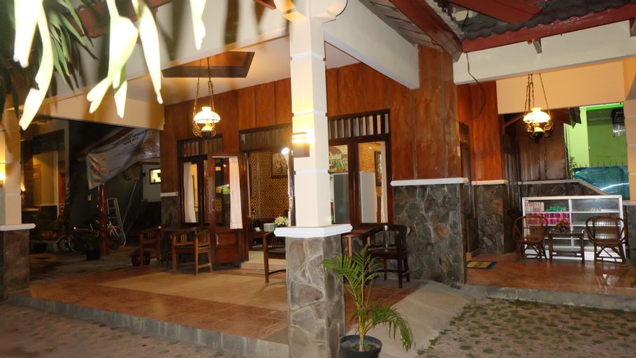 Public Area, Lavah Guest House, Malang