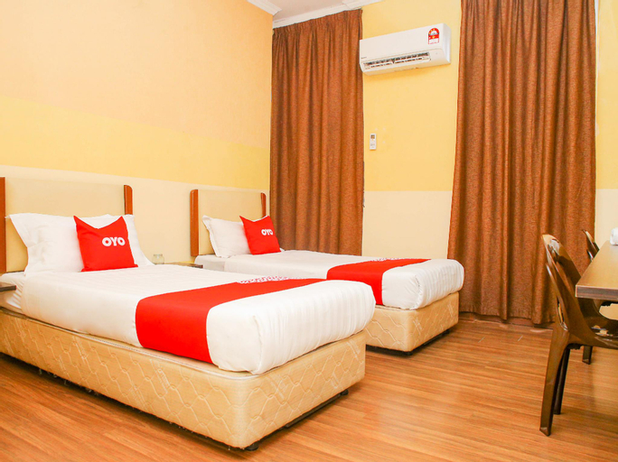 OYO 90169 The Grand Hotel 2, Sandakan