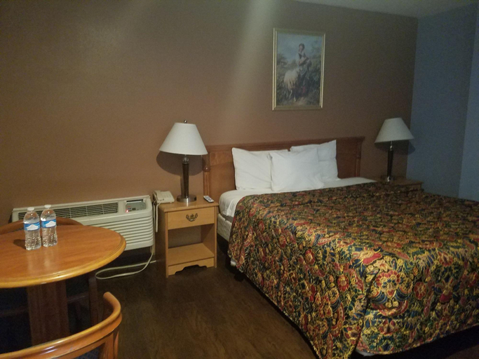 Bedroom 3, Del Aire Inn LAX, Los Angeles