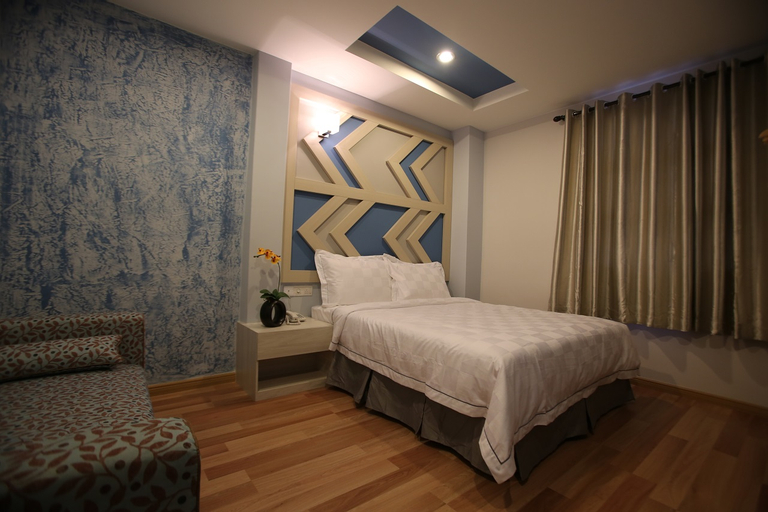 Bedroom 8