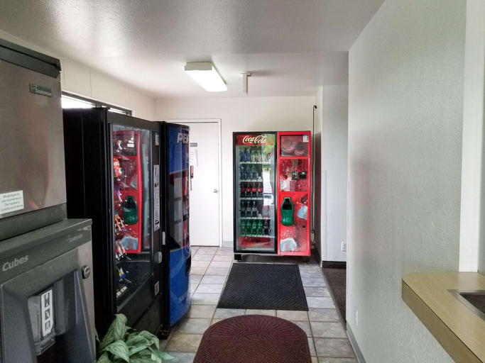Public Area 2, Motel 6 Normal, IL - Bloomington Area, McLean