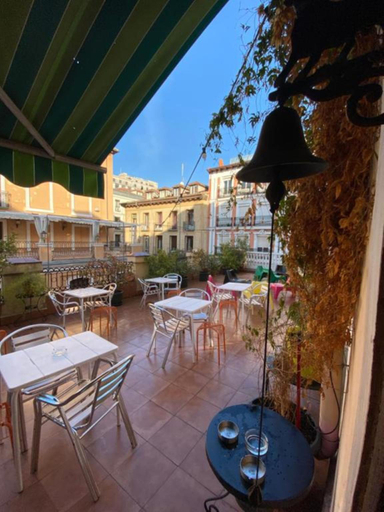 Exterior & Views 2, Barbieri Sol Hostel, Madrid