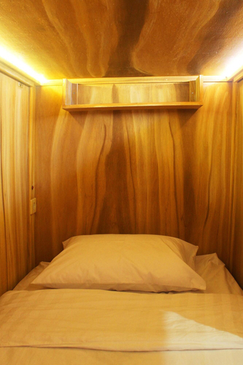 Bedroom 2, Ayodhya Garden Hostel Yogyakarta by HOM, Yogyakarta