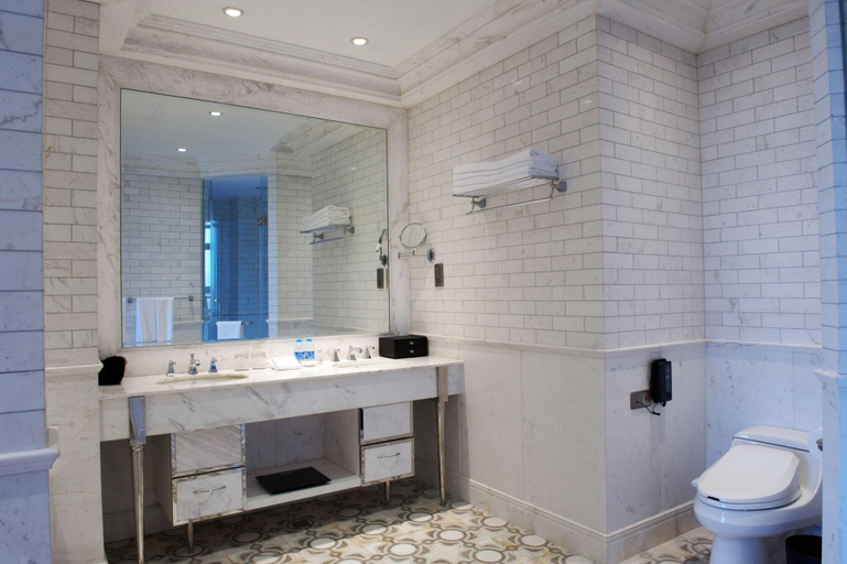Bathroom 3, Hotel Lane Aura, Shanghai