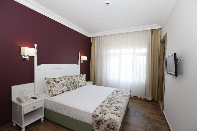 Bedroom 3, Olbios Marina Resort, Erdemli
