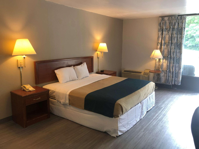 Bedroom 3, Motel 6 Springfield, IL - Airport, Sangamon