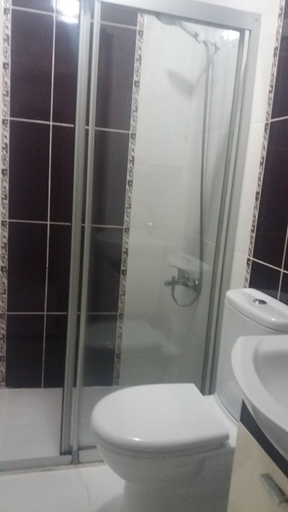 Bathroom 5, Metin Han Hotel, Fatih