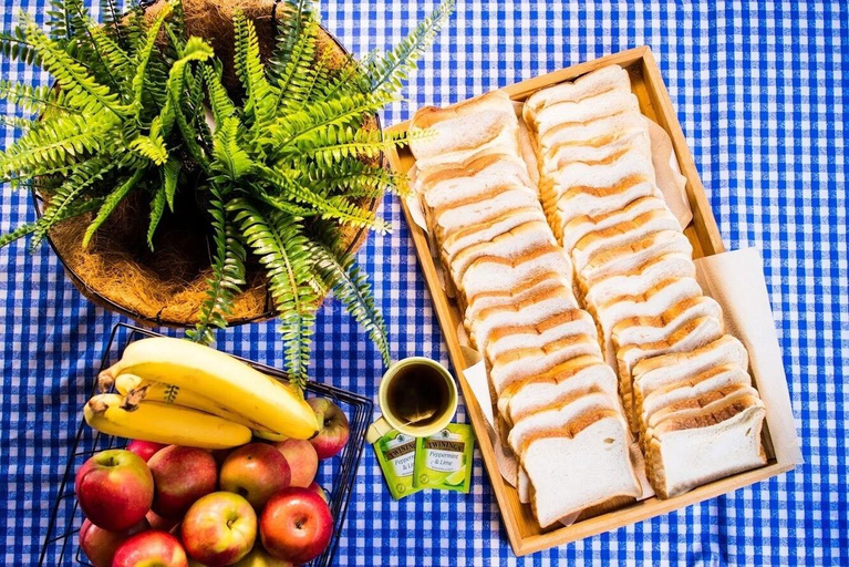 Food & Drinks, Banana Backpackers, Brisbane