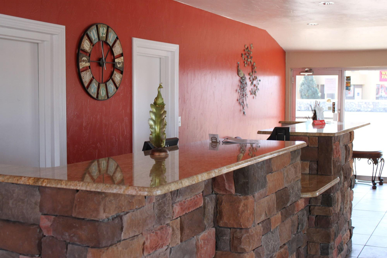 Public Area 2, Century 21 Motel, Dona Ana