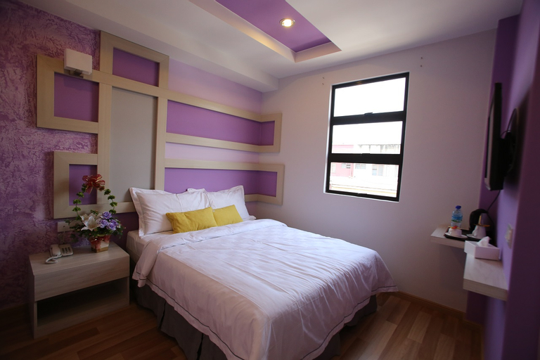Bedroom 8