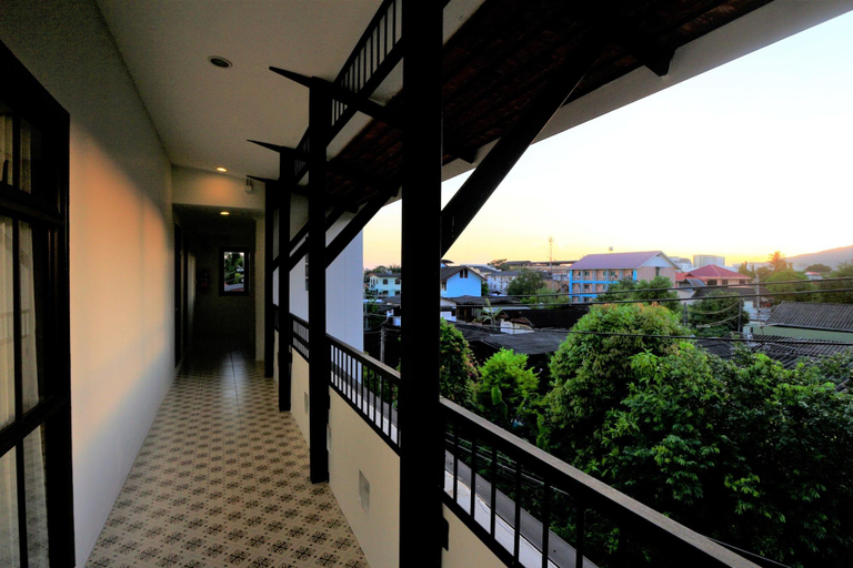 Others 5, Baan Ploy-in, Muang Chiang Mai